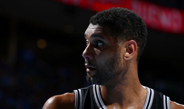 格里芬回忆NBA初体验：与邓肯首次对决 目睹赛前打板训练