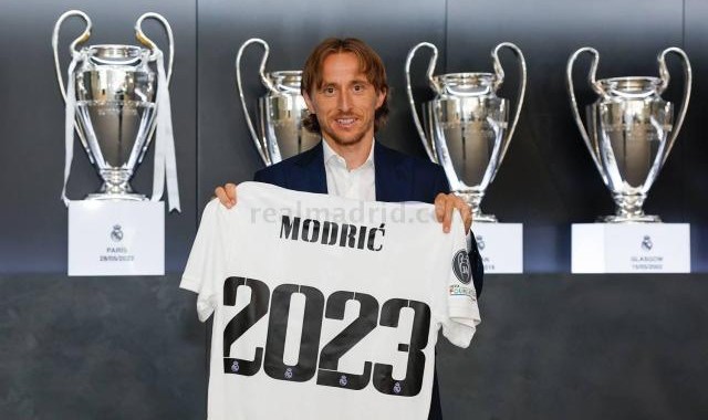 九游APP-官方：莫德里奇续约至2023年 克罗地亚老妖冲6冠