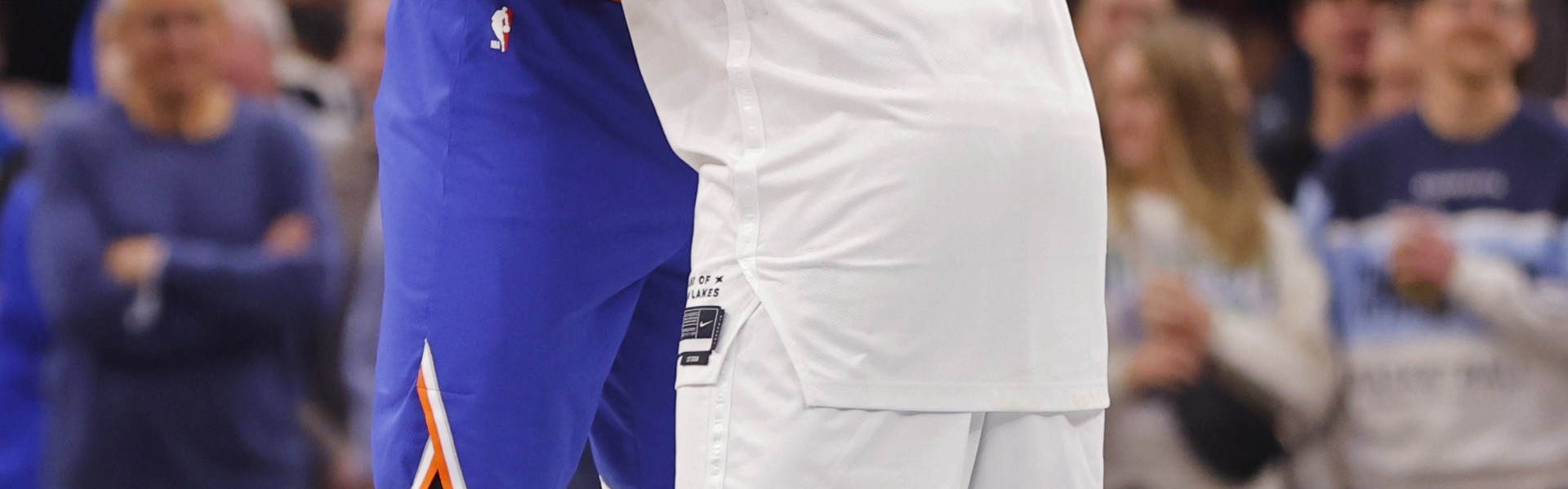 真人娱乐-爱德华兹成为森林狼队史第三位一万分先生 比肩加内特和唐斯