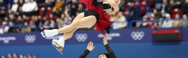 官方网站-开场摔倒后稳住，隋文静/韩聪短节目排名第6晋级