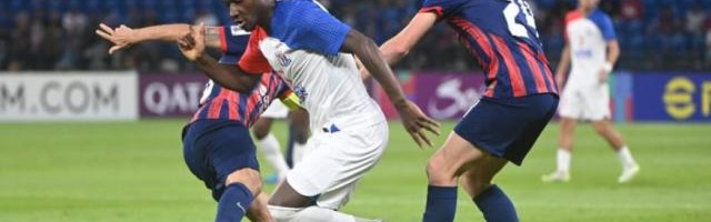 官方网站-【亚冠精英赛】特谢拉伤退阿里夫破门 柔佛3比0申花