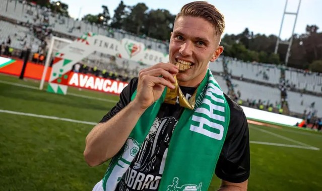 在线娱乐-BBC：枪手总监贝尔塔飞往葡萄牙与葡体面谈，接近敲定哲凯赖什