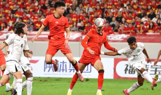 北青体育：欧洲多家俱乐部关注王钰栋与胡荷韬动向